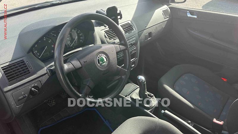 Škoda Fabia (2003) 1.2i - fotka 3 z 3