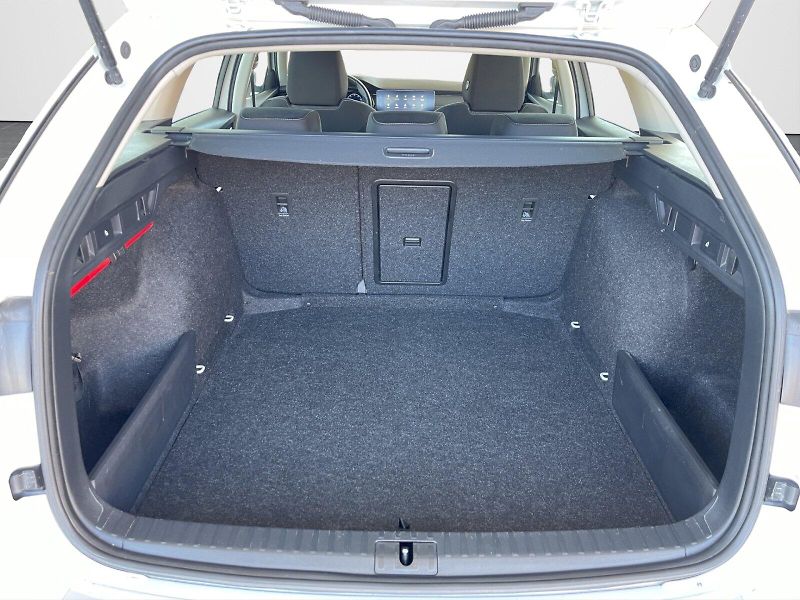 Škoda Octavia (2021) 2.0 TDI 110kW Style Plus DSG c - fotka 32 z 35