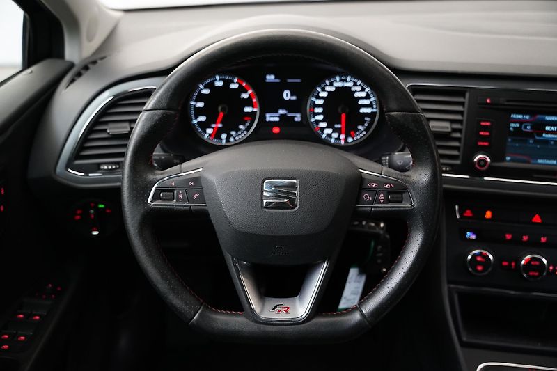 Seat Leon - fotka 9 z 15