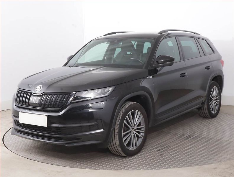 Škoda Kodiaq (2019) Sportline 2.0 TDI 4x4 - fotka 2 z 17