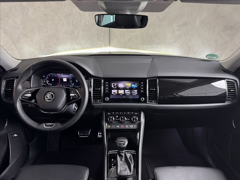 Škoda Kodiaq 2,0 TDi  DSG 4x4 L&K Virtual L - fotka 18 z 49