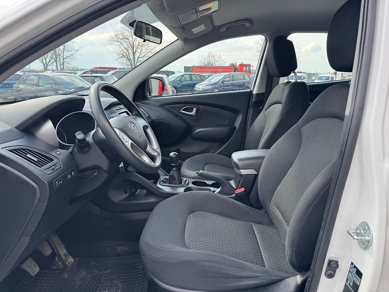 Hyundai ix35 (2012) 1,7 Crdi 85 KW - fotka 10 z 32