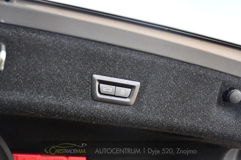 BMW Řada 3 320D xD M-SPORT ČR 1.M HUD H/K - fotka 51 z 58