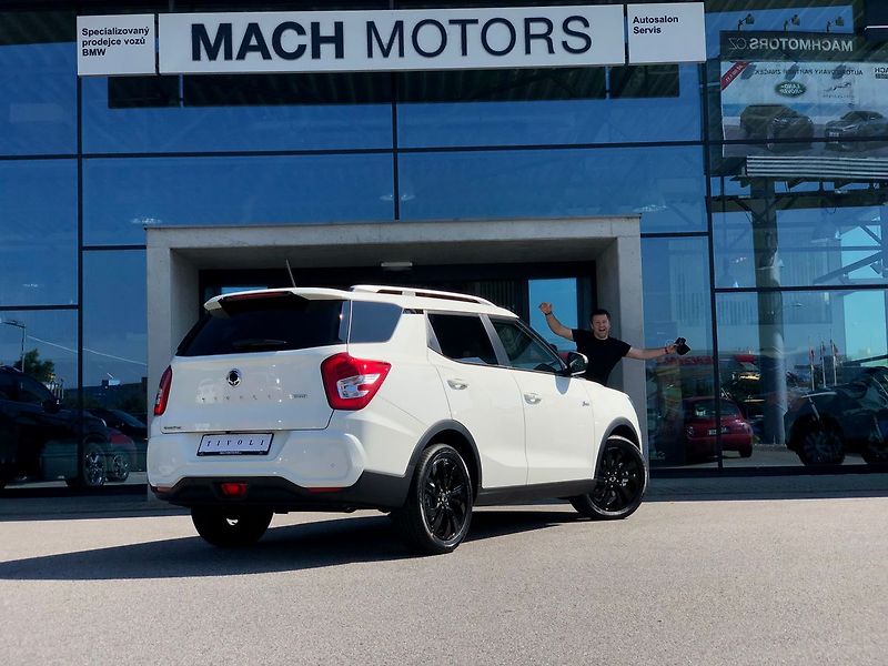 KGM Tivoli Grand Style plná výbava - fotka 7 z 23