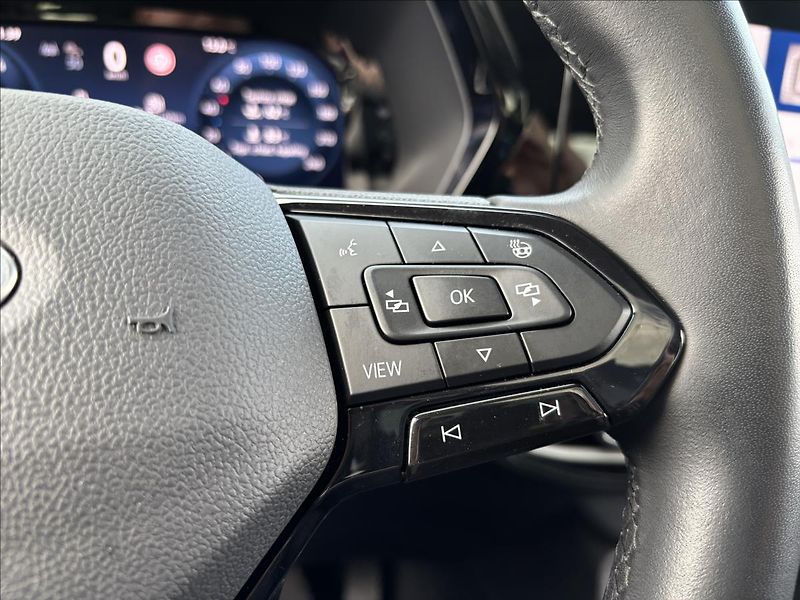 Ford Tourneo Connect 2,0 EcoBlue Active L2 Aut. - fotka 33 z 52