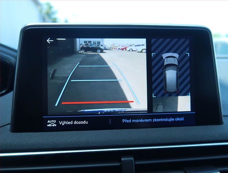 Peugeot 3008 (2019) 1.6 PureTech, Automat - fotka 18 z 18