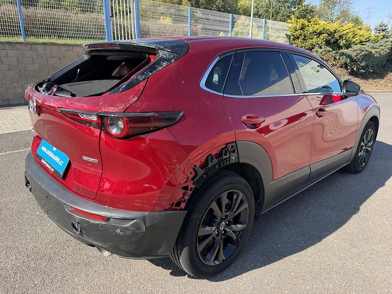 Mazda CX-30 2,0i 137kW Nagisa AWD head-up - fotka 5 z 23