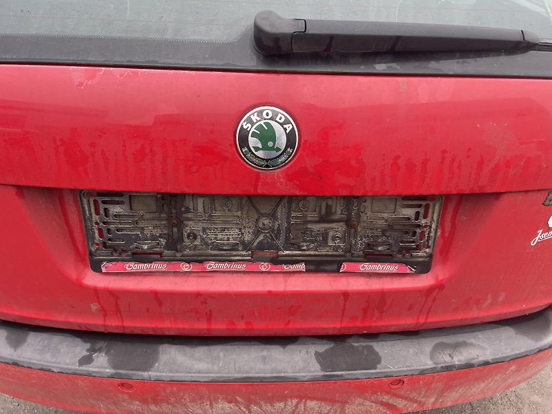 Škoda Octavia (2007) páté dveře kombi  - fotka 5 z 7