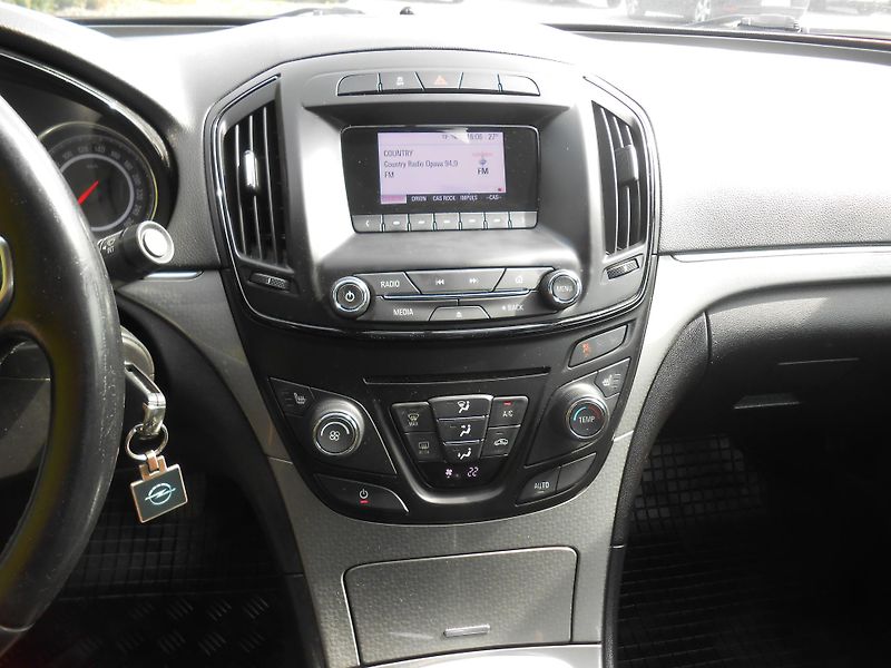 Opel Insignia 1.8I,klima,výhřev,KOUPENO V ČR - fotka 20 z 30