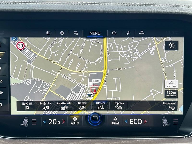 Volkswagen Touareg (2021) 3.0 TDI 8AUT 4MOTION R-Line - fotka 16 z 32