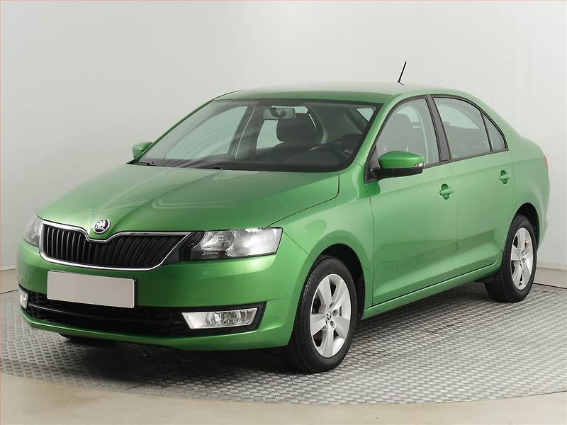 Škoda Rapid (2017) Ambition Plus 1.2 TSI - fotka 2 z 15