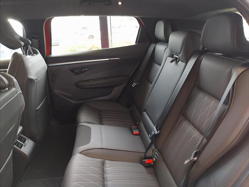 Mitsubishi Eclipse Cross (2026) 0,0 160kW / 87kWh  BEV INSTYLE - fotka 8 z 9
