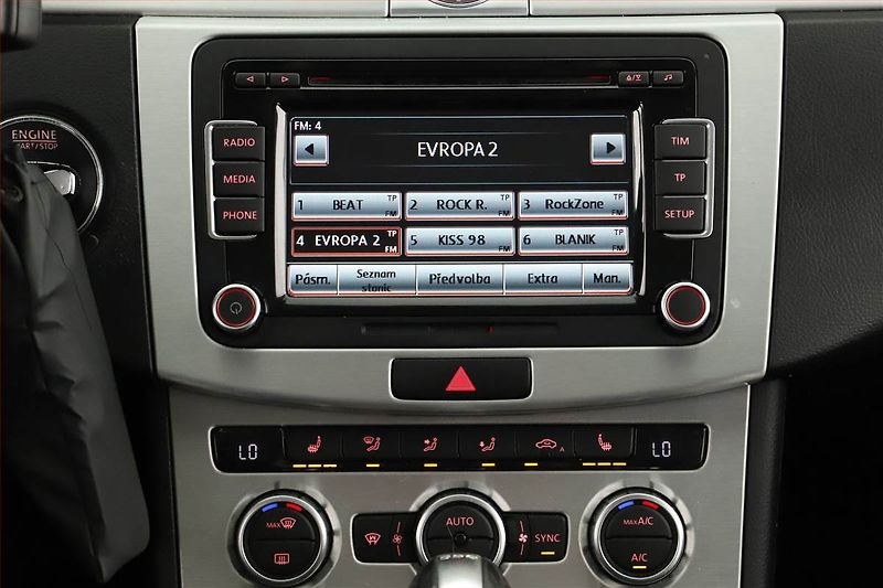 Volkswagen Passat (2013) Highline 2.0 TDI, 4X4 - fotka 14 z 16