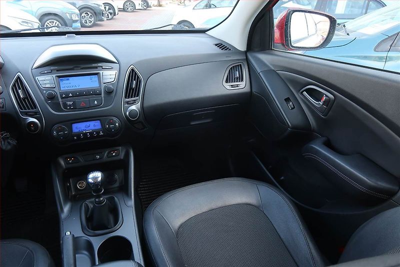 Hyundai ix35 (2014) 1.7 CRDi, Serv.kniha, Tempomat - fotka 8 z 16
