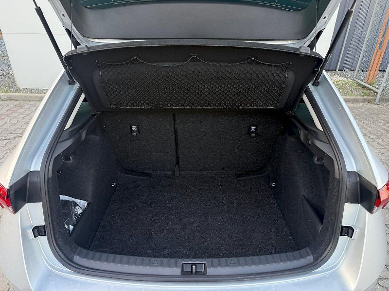 Škoda Scala (2025) 1.0 TSI 85 kW DSG TopSelection - fotka 19 z 23
