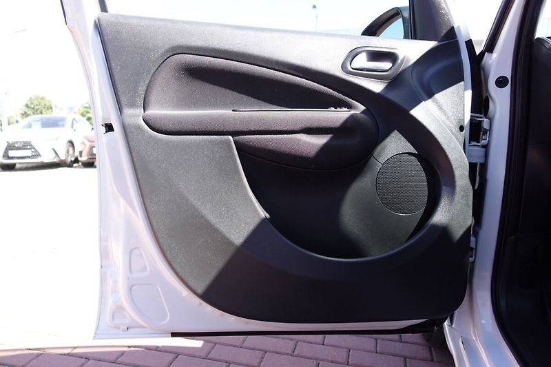 Citroën C3 Picasso 1,4VTi 70kW M/T Exclusive - fotka 8 z 26