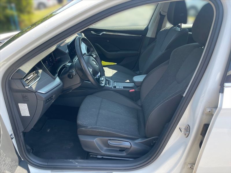 Škoda Octavia 1,5 TSI Style - fotka 7 z 11