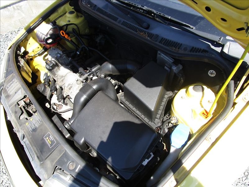 Škoda Fabia 1.2HTP - fotka 35 z 37