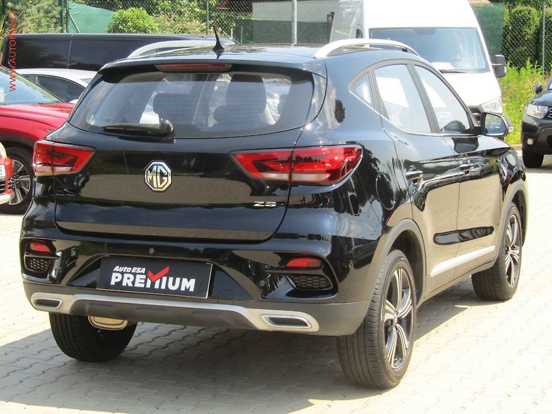 MG ZS (2024) 1.5DVVT, ČR, servis.kniha - fotka 4 z 18