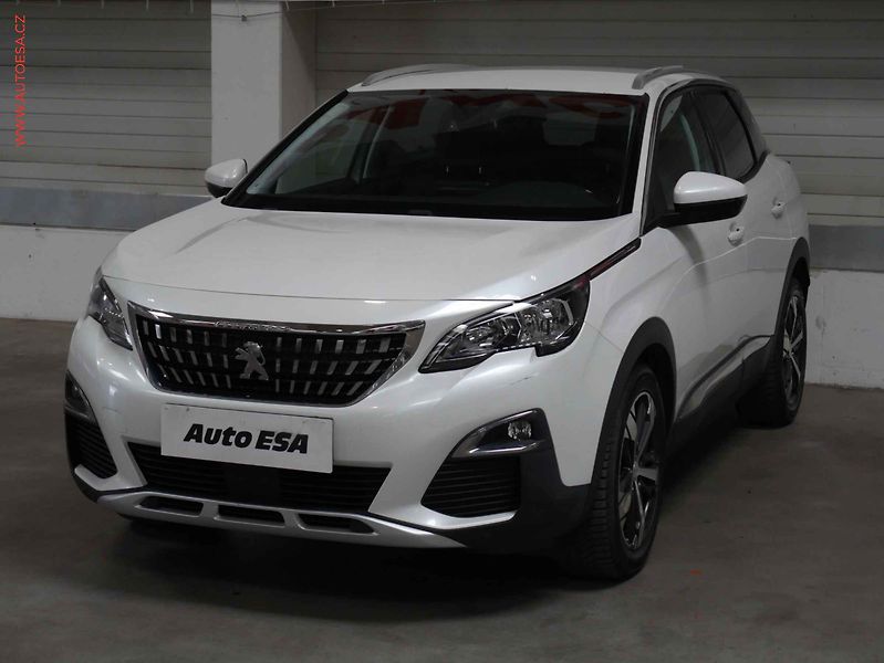 Peugeot 3008 (2017) 1.6 HDi, 2.maj,ČR, AC, temp - fotka 3 z 24