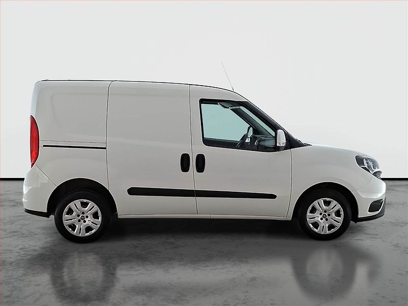 Fiat Dobló (2018) 1.6 MultiJet, ČR, DPH - fotka 6 z 13