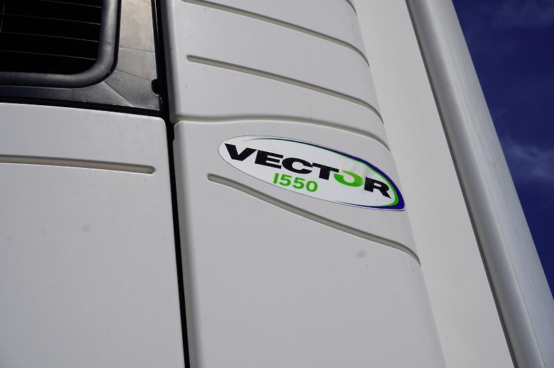 Lamberet (2016) refrigerated semi-trailer - fotka 13 z 18