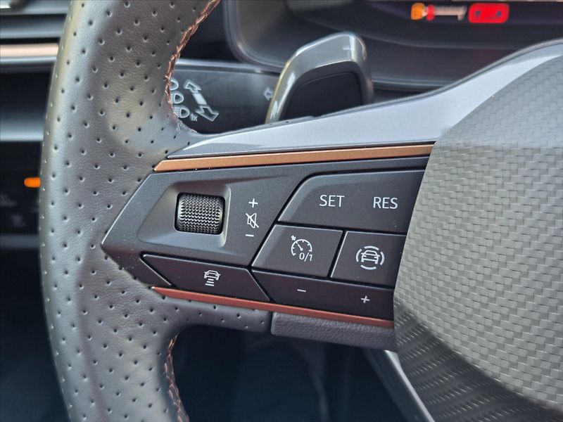 Cupra Formentor 1,5 TSi DSG Záruka2029 ČR 1.ma - fotka 16 z 23