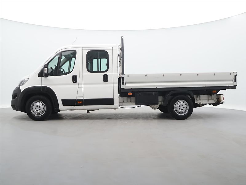 Citroën Jumper 2,0 BlueHDI 120kW L4 7-Míst DP - fotka 4 z 22