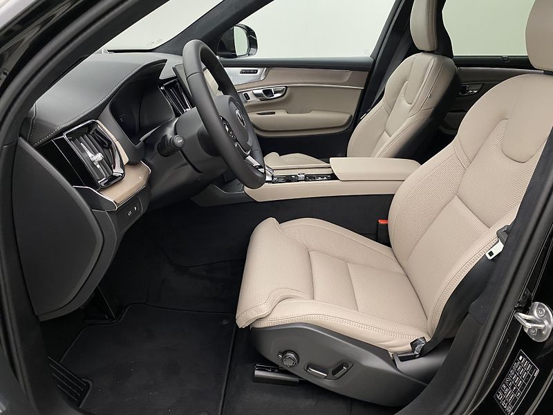 Volvo XC90 (2026) T8 AWD Plug-in BRIGHT ULTRA - fotka 3 z 77