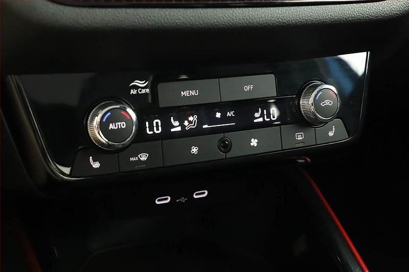 Škoda Fabia (2025) 1.0 TSI, MONTE CARLO, KEYLESS - fotka 13 z 20