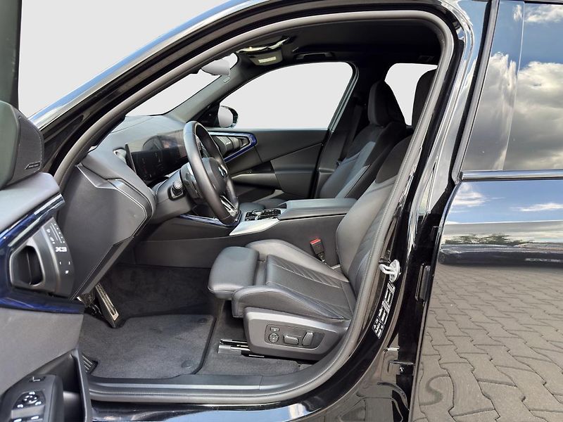 BMW X3 xDrive20d - fotka 2 z 22