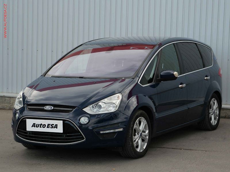 Ford S-MAX (2014) 2.0EB, Xenon - fotka 3 z 20
