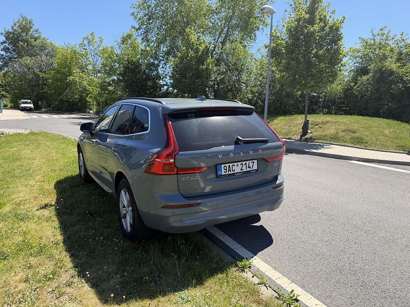 Volvo XC60 (2022) IIB4FWD AUT mild hybrid moment - fotka 4 z 22