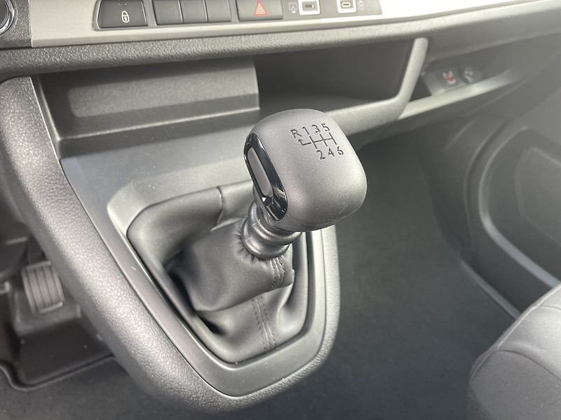 Toyota ProAce Verso 2.2D 6MT 150k ODBĚR IHNED - fotka 22 z 31