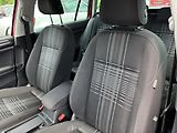 Volkswagen Golf 1.6 TDI 81KW VARIANT - náhled 14