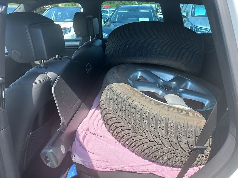 Volkswagen Touareg R-Line 4,2 V8 TDi 4motion - fotka 6 z 15