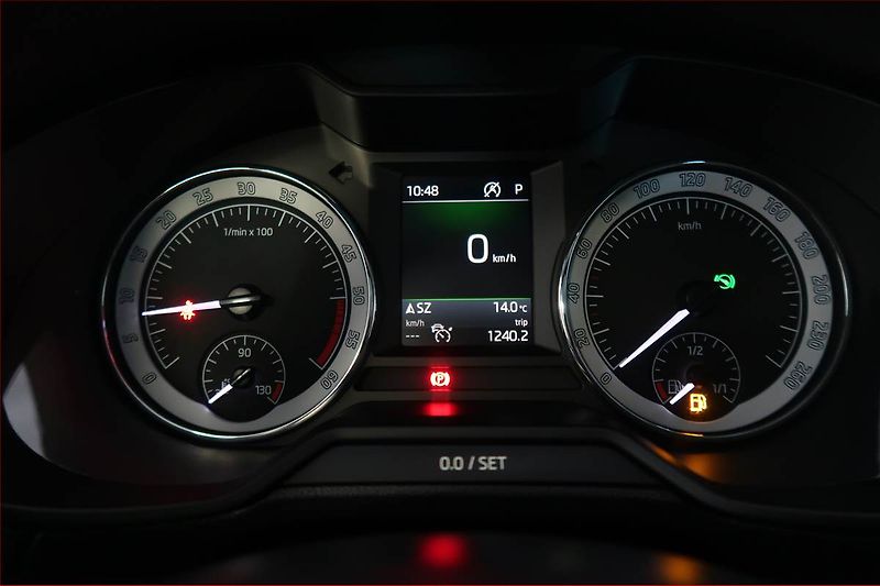 Škoda Octavia (2017) 2.0 TDI, Automat, Serv.kniha - fotka 11 z 18