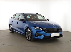 Škoda Octavia (2024) RS 2.0 TSI, RS, Navigace - fotografie inzerátu