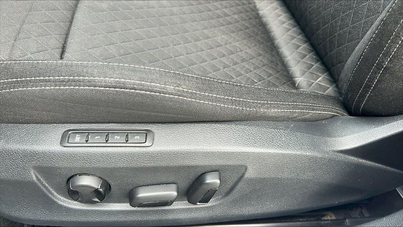 Škoda Superb (2018) 4X4GRT STY TD 140/2.0 A7F - fotka 18 z 30