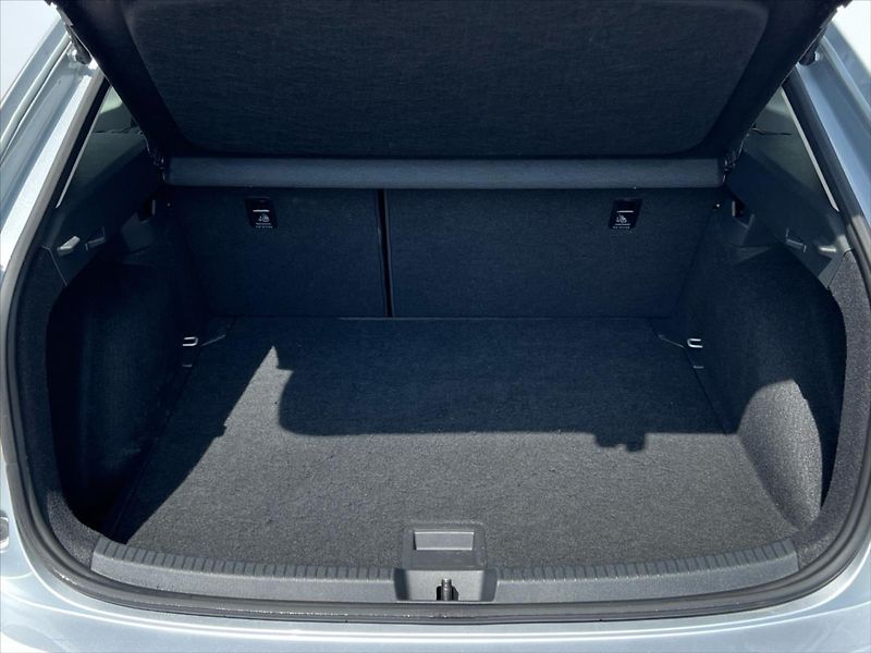 Volkswagen Taigo 1,0 TSi 85kW PEOPLE - fotka 14 z 25