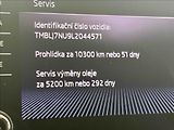 Škoda Karoq 2,0 TDI AMBITION 4X4 AT - náhled 13