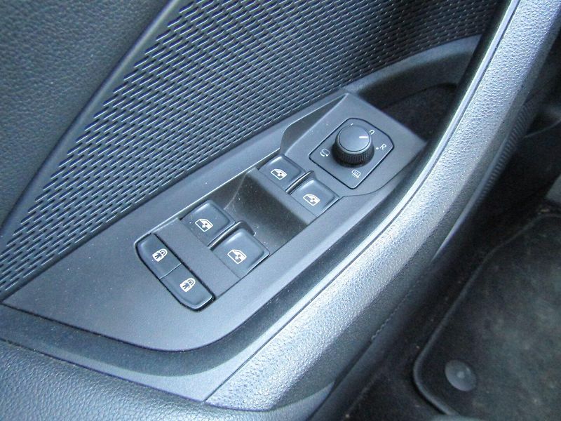 Škoda Octavia (2022) 2.0 TDI 110kW DSG SPORT Line - fotka 30 z 43