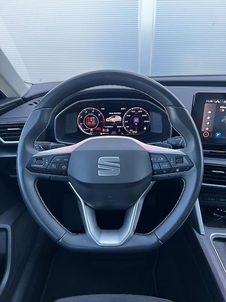 Seat Leon 2.0TDI DSG Style Kůže DPH 1Maj - fotka 9 z 24