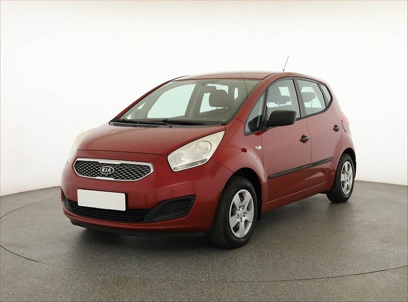 Kia Venga (2010) 1.4 CVVT, Tažné, jezdí výborně - fotka 2 z 11
