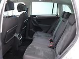 Volkswagen Tiguan 1,4 TSI DSG R-line matrix virt - náhled 14
