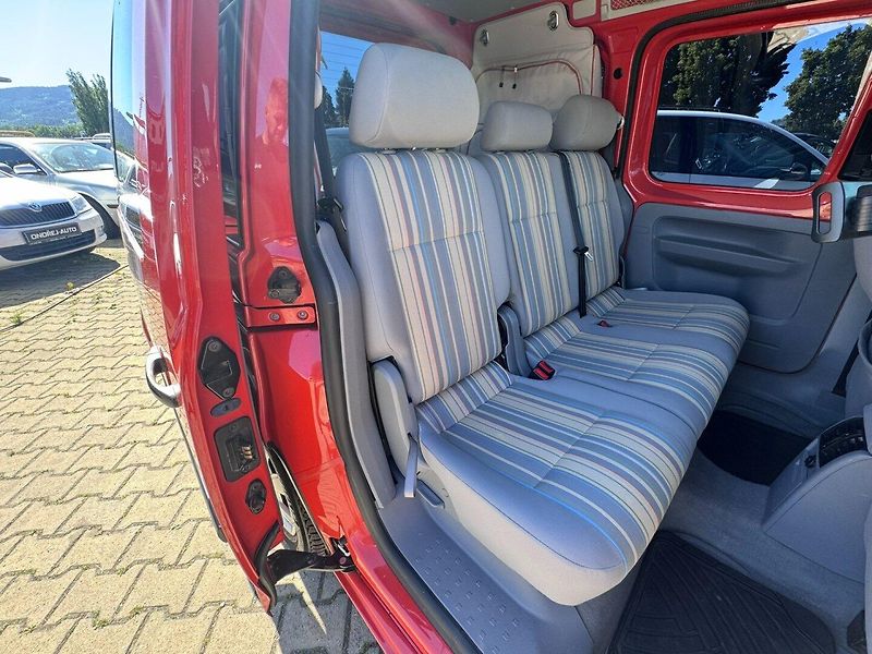 Volkswagen Caddy (2008) TRAMPER 1,9 TDI 77 KW 2. MAJ - fotka 33 z 48