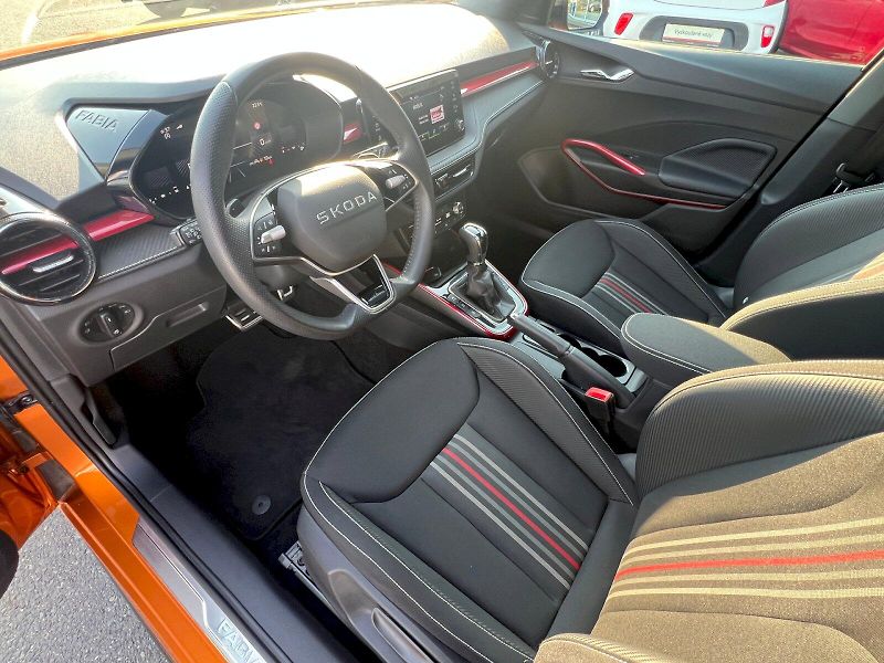 Škoda Fabia (2025) Monte Carlo 1.0TSi 85kW 7°auto - fotka 12 z 31