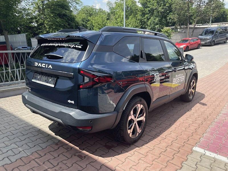 Dacia Bigster (2026) journey hybrid-G 150 4x4 - fotka 3 z 6