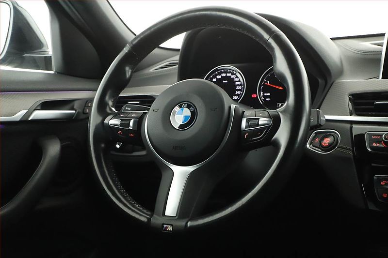 BMW X2 (2019) xDrive20d, 4X4, Automat - fotka 18 z 21
