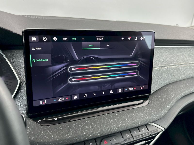 Škoda Octavia (2025) Combi DSG 1.5TSI 110kW Top Sel - fotka 18 z 32